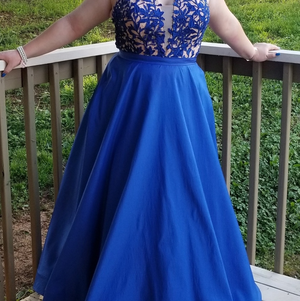 Prom dress